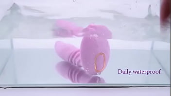 Preview 3 of 2 Shemales Sex Hottest - TELESCOPIC VIBRATION DILDO REVIEW
