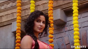 Preview 1 of Mok Sexmovies - Katrina Kaif Boob Shaking Slow motions.