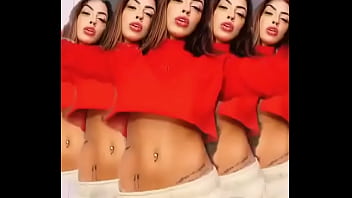 Preview 1 of Caina Sex Mobi - MC MIRELLA MOSTRA OS PEITINHOS