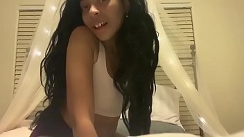 Preview 1 of Hot Korean Cougar Milf - Teasing