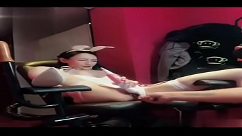 Preview 3 of Nikita Fucked Hot Mp4 - 换上情趣服狠狠爆插, 最后趁美女不注意内射了.国语!