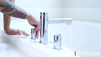 Preview 1 of Teen Movies Zoofili - MILF Trains With Young Cock- Anna Bell Peaks
