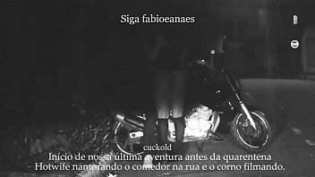 Preview 4 of Xxx Gai 12 Tuoi - Casada se exibi na rua com o comedor corno voyeur filma e legenda a adrenalina.