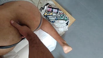 Preview 3 of Mom Hot Xxx Vdo - Como tratar bem um passivo / Fisting