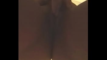 Preview 1 of Unchecked - Me manda video dedeandose