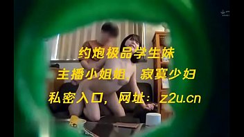 Preview 4 of New Moives 2019 - 偷拍出租屋美女约炮 (1)