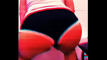 Preview 4 of Janda Hisap Batang Dlm Porn - Green Envy doing a little twerk