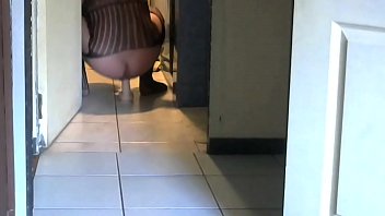 Preview 2 of Awek Eebcam - stefie d&eacute_fonc&eacute_ par son jouet