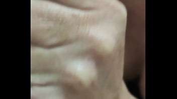 Preview 4 of Kali Sydhra - Casada chupando o pau do macho com porra
