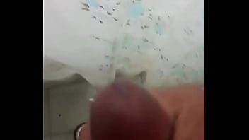 Preview 4 of Teen Uhd Videos - Paja en ba&ntilde_o de la casa