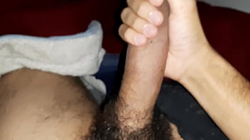 Preview 4 of Www Sexxvides Com - Me quedo solo y me la jalo