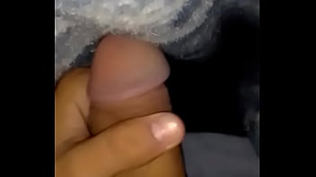 Preview 4 of Frogen - Mi amigo masturbando
