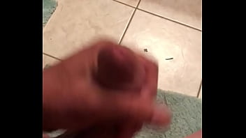 Preview 1 of Big Sisi - Morning wood
