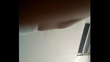 Preview 3 of Junen Gay - enfermera me monta