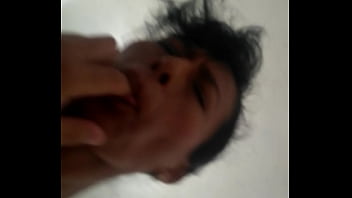 Preview 4 of Junen Gay - enfermera me monta