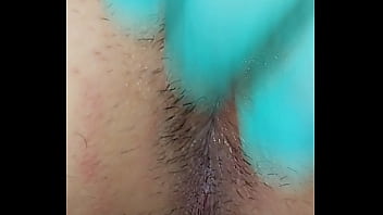 Preview 2 of Tiny Young Midget Girls - Cul&oacute_n me envia video exitante