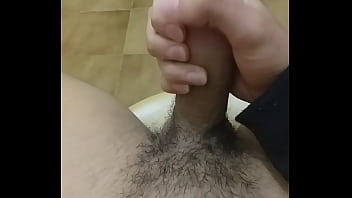 Preview 2 of Litok Ten - Magrinho do pau peludo batendo uma