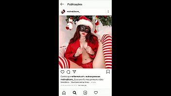 Preview 3 of Xxx Videos Moves - NA RUA,  GOSTOSA BATE UMA EM P&Uacute_BLICO EM LIVE DO INSTAGRAM,  COM PEITOS DE FORA! BUZINARAM AO VER! - Melina Bloom