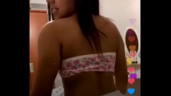 Preview 1 of Rody James - Negras ricas