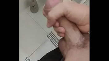Preview 1 of Teeny Queens - Tocando