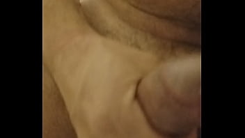 Preview 3 of Vados Xxx Mp4 - Casado gozando com consolo enterrado no c&uacute_