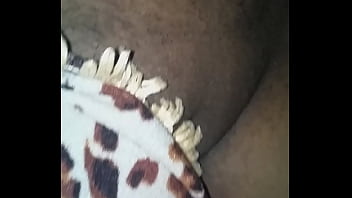 Preview 1 of First Symbian Orgasm - Minha putinha