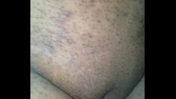 Preview 4 of First Symbian Orgasm - Minha putinha