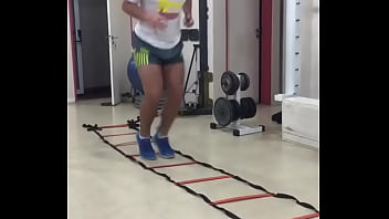 Preview 3 of Filme Xxx Incest - Culon en el gimnasio