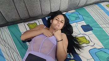 Preview 1 of Search Xxxbdo - Me follo ami hermanastra mientras habla por telefono
