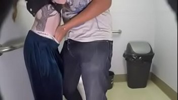 Preview 1 of Zayn Malik Blowjob Scandal Gay - Werita me la chupa en ba&ntilde_os