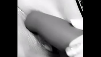 Preview 1 of Sunny Leone Fast Time Xxxnxxx - Quand elle est toute seule