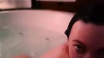 Preview 3 of Japanesporntv - Beauty tranny goes to the bath!