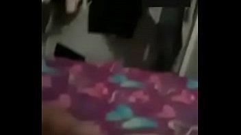 Preview 3 of Old Woman And Yang Men - Carlos Sexy Hetero enga&ntilde_ado masturbandose