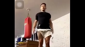 Preview 2 of Mecha Porn - ATOR SBT fazendo polichinelo SEM CUECA e VOLUME MARCOU no CAL&Ccedil_&Atilde_O