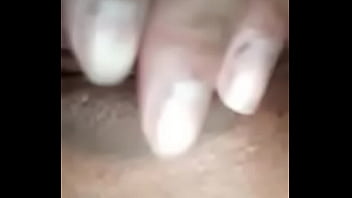 Preview 4 of Girl School Ka Sexy Video - Me aliviando com o cabo da escova