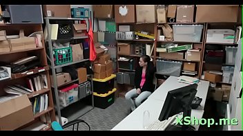 Preview 2 of Kona Muni - Stranger gives chili dog and balls to tough sucker young maid Bobbi Dylan