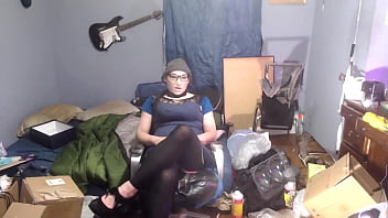 Preview 4 of Teen Ball Kick - Super sexy trap tease   cumshot