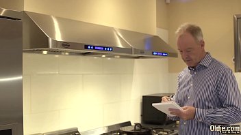 Preview 1 of Xxx Viadio Hd - Blonde hot sex with old bald guy