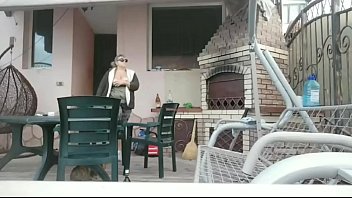 Preview 3 of 2 Frauen Im Pornokino - BBW with big boobs outdoors play in garden