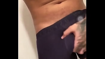 Preview 2 of Xnxx 2018videos - La vergota del reguetonero Bryant Myers