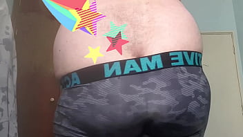 Preview 3 of Korea Sex Vs Big Black - Gord&atilde_o branquelo de sunga preta do ex&eacute_rcito
