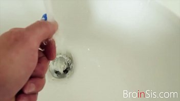 Preview 1 of Cumi Fiesta - Pregnant step Sister Fucking After He Her- Veronica Vella