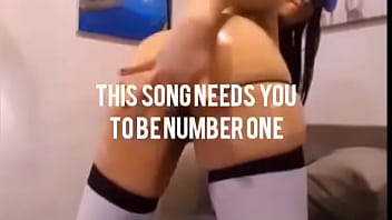 Preview 1 of Bath Cutexnx - Sexiest Latina thot dance ever with the sluttiest music