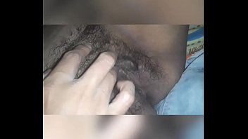 Preview 3 of Trampling Femdom - Enfermera del loayza viene a mi cuarto para que la haga venir varias veces