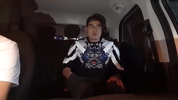 Preview 1 of Xxx Www Sixey - YURI GA&Uacute_CHO FODEU O RABO DO MOTORISTA UBER