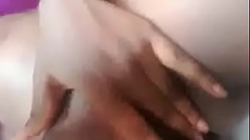 Preview 1 of Dede Oglan - Horny Kenyan girl fingers her pussy Infront of camera