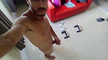 Preview 1 of Laki One Vs Pr - Latino caliente