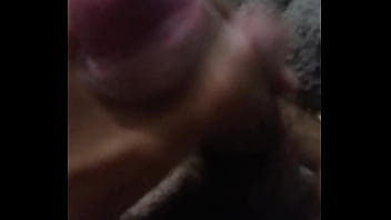 Preview 4 of 7 On Thegb On - batendo uma no meio da noite