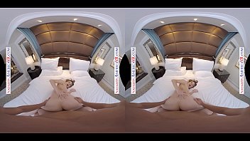 Preview 4 of School Gf Bf Xxx English Videoes - Naughty America - Lindsey (Jade Nile) fucks you in VR