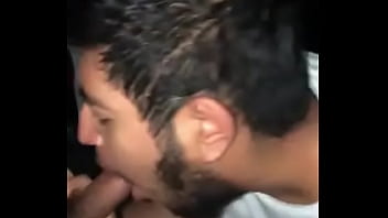 Preview 1 of Dbz Gotenk - Wey oso de la UNAM me la chupa en Cabinas vip